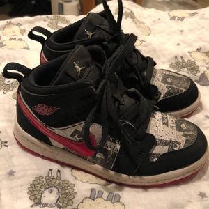 Nike Air Jordan 1 Mid SE TD Black Gym Red White Newspaper BQ6933 061 Toddler 9c
